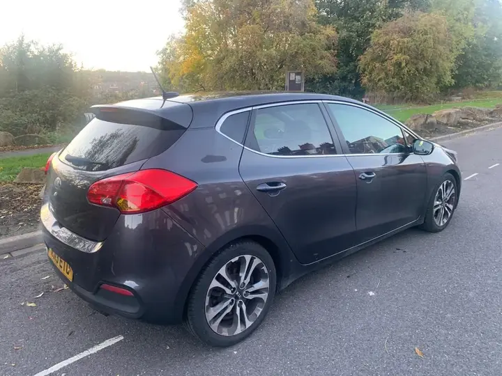 Kia Ceed 2013 photo 5
