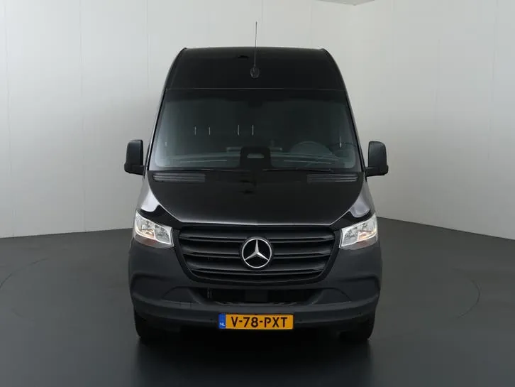 Mercedes-Benz Sprinter 2024 photo 3