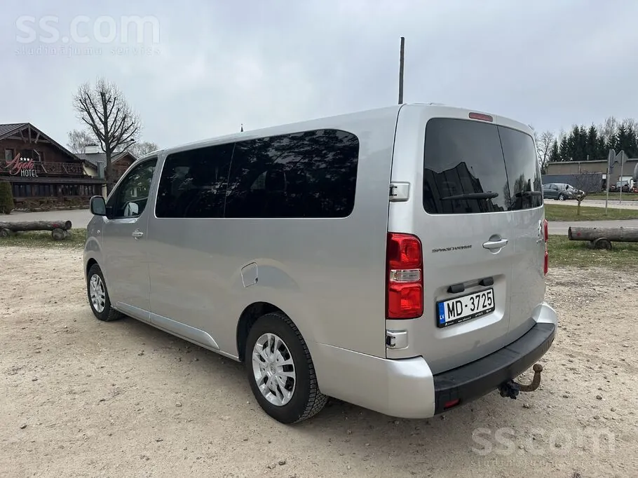 Citroen Jumpy 2019 photo 2