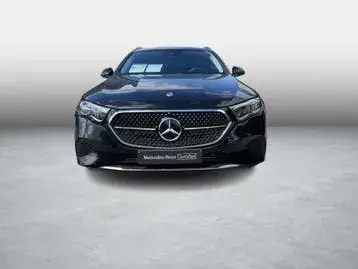 Mercedes-Benz E-Class 2024 photo 2