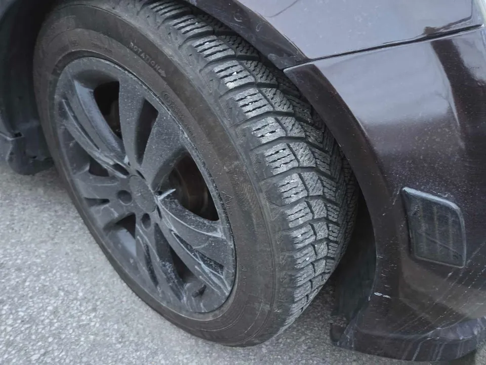 Mercedes-Benz C-Class 2011 photo 2