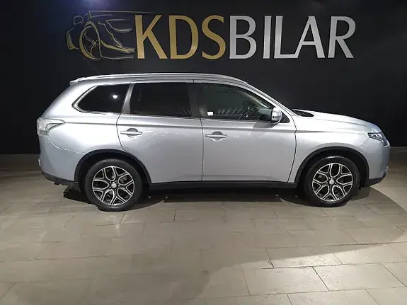 Mitsubishi Outlander 2015 photo 3