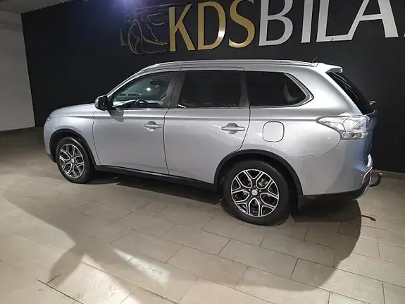 Mitsubishi Outlander 2015 photo 4
