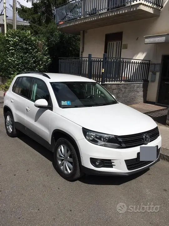 Volkswagen Tiguan 2012 photo 3