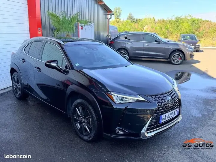 Lexus Ux 2021 photo 3