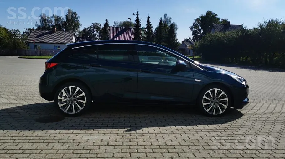 Opel Astra 2015 photo 3