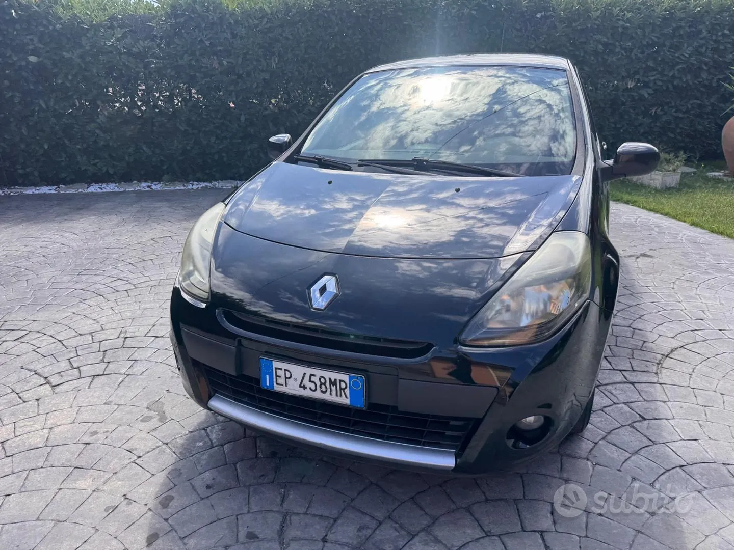 Renault Clio 2012 photo 3