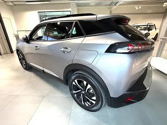 Peugeot 2008 2021 photo 4