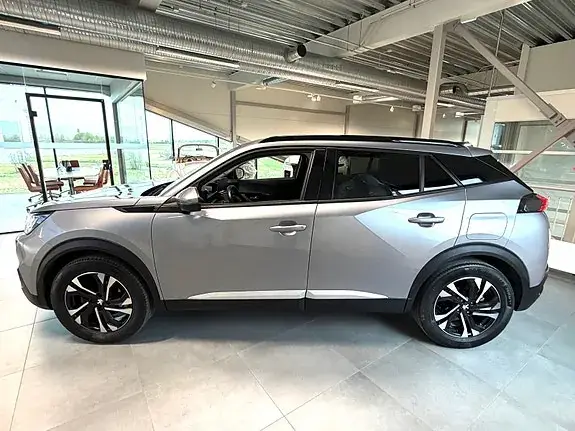 Peugeot 2008 2021 photo 3
