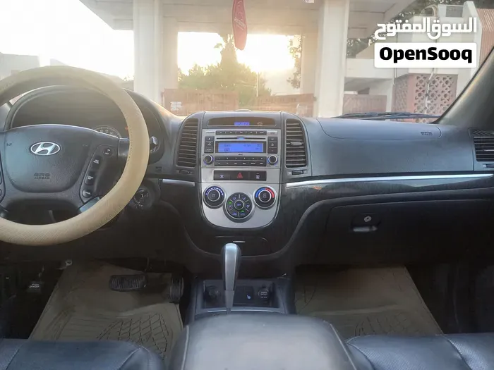 Hyundai Santa Fe 2008 photo 4