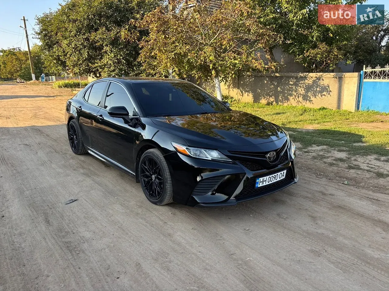 Toyota Camry 2018 photo 3