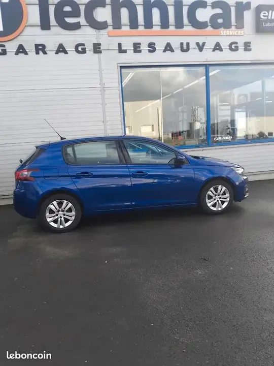 Peugeot 308 2018 photo 3