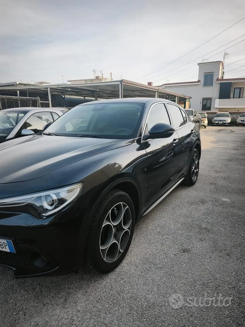 Alfa Romeo Stelvio 2026 photo 3