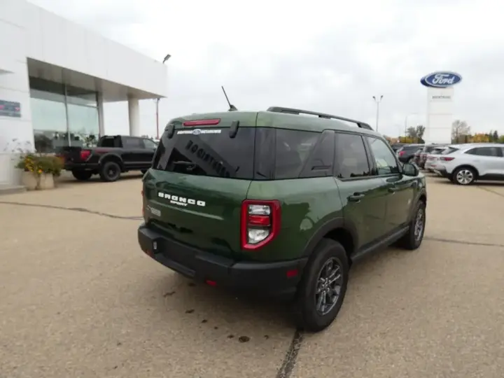 Ford Bronco Sport 2024 photo 2
