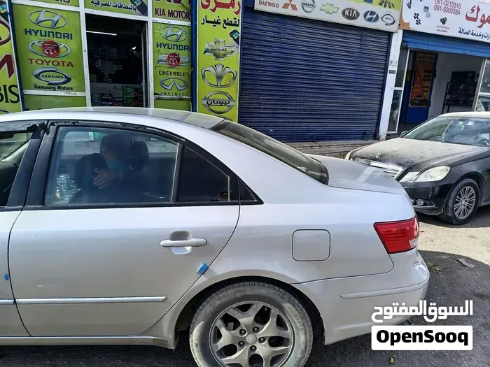 Hyundai Sonata 2009 photo 4