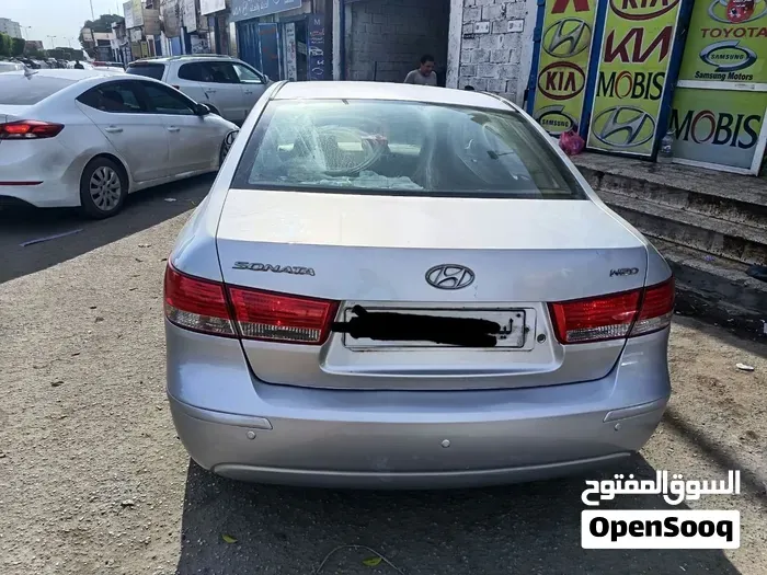 Hyundai Sonata 2009 photo 2