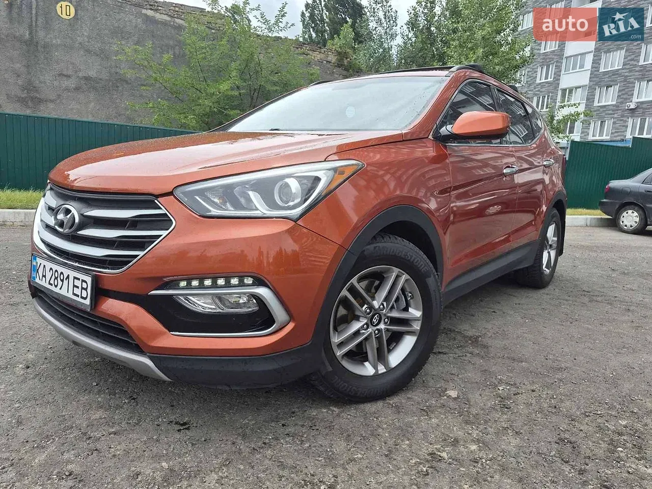 Hyundai Santa Fe 2017 photo 3