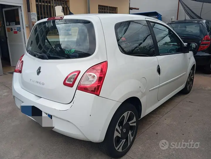 Renault Twingo 2012 photo 3