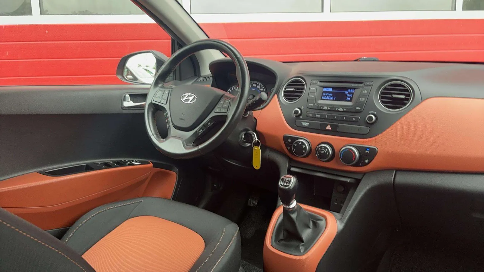 Hyundai I10 2015 photo 3