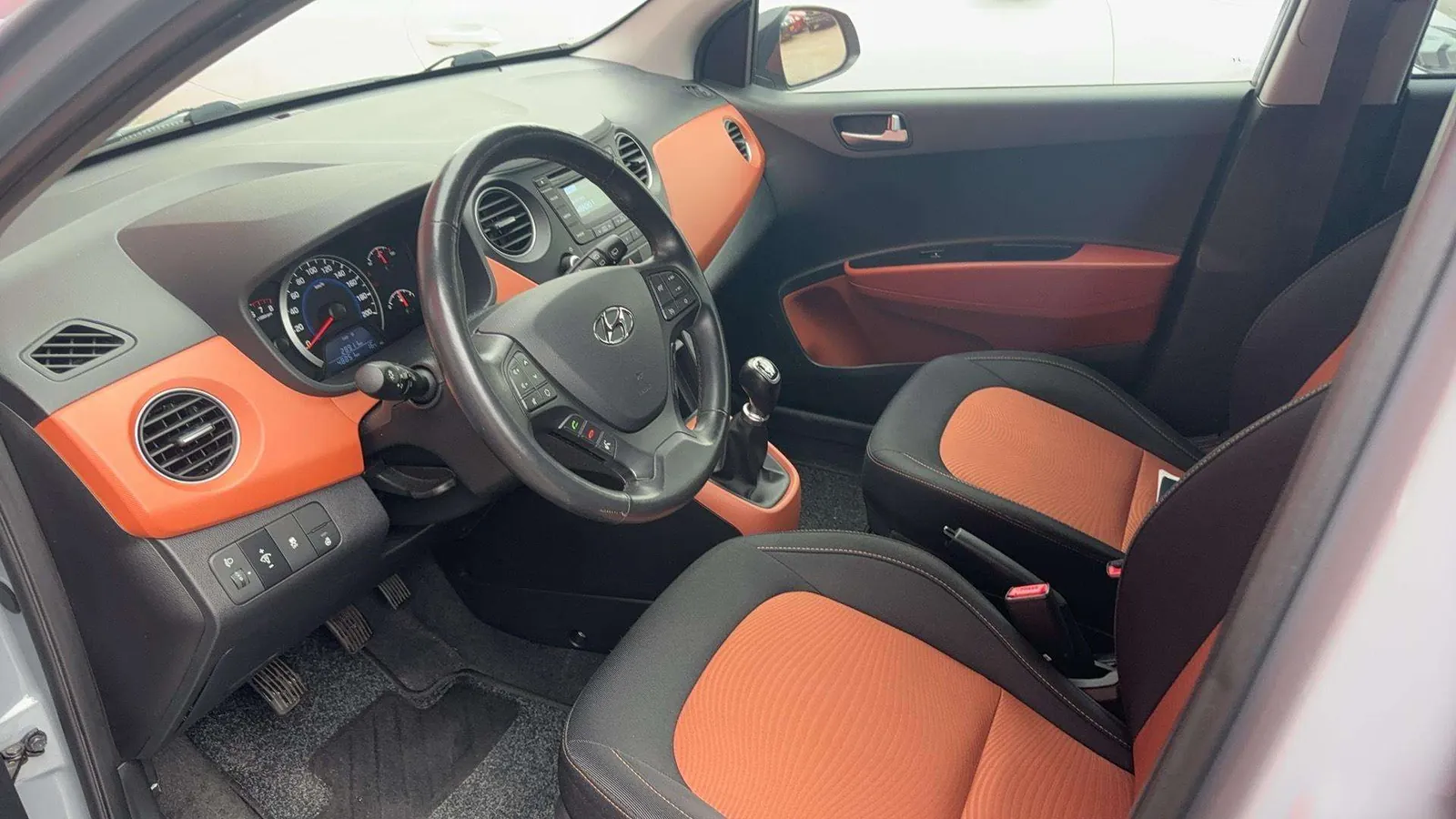 Hyundai I10 2015 photo 4