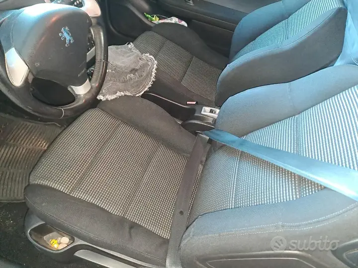 Peugeot 307 2005 photo 3