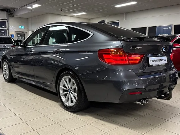 BMW 320Xd 2016 photo 2