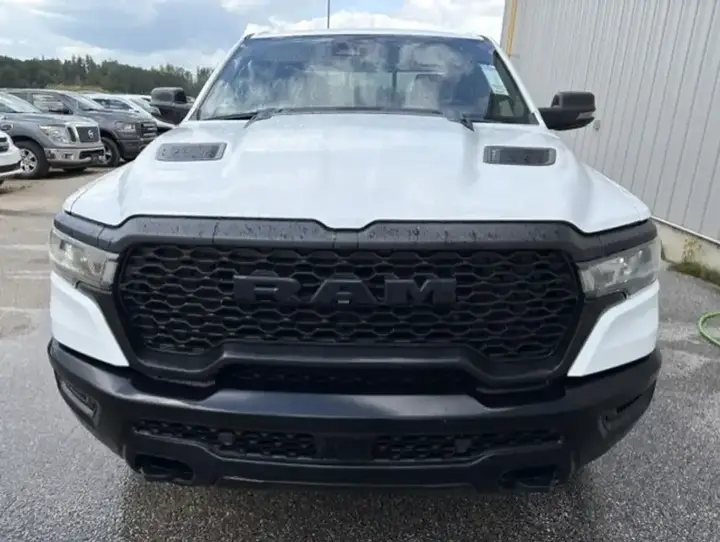 Ram 1500 2025 photo 2