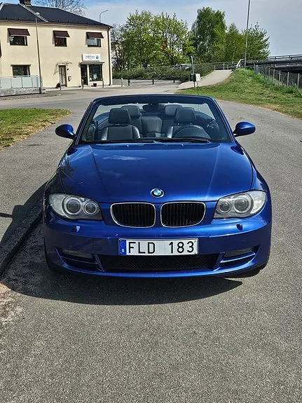 BMW 120I 2009 photo 4