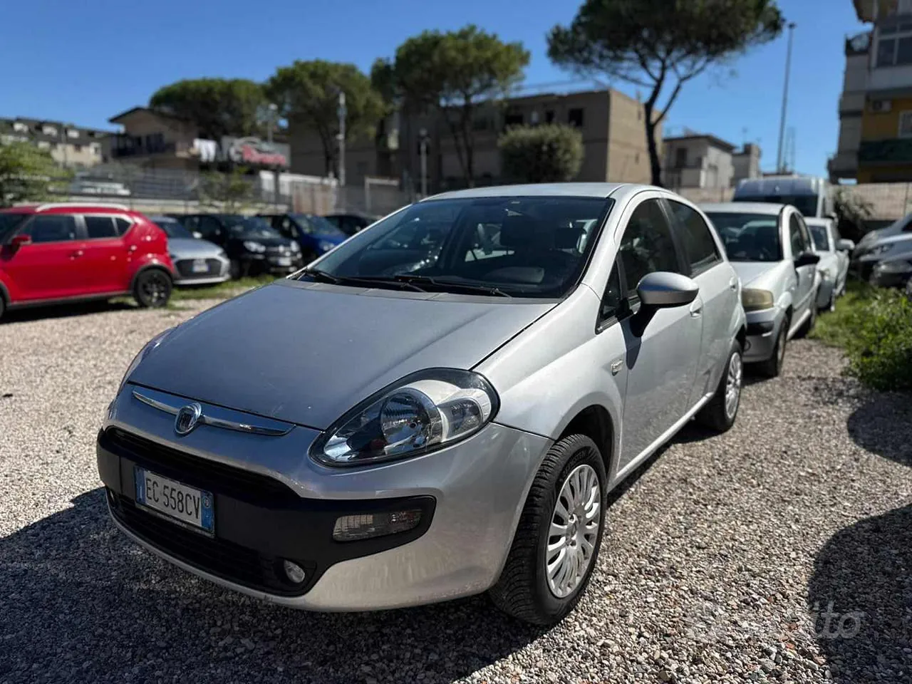 Fiat Punto Evo 2010 photo 2