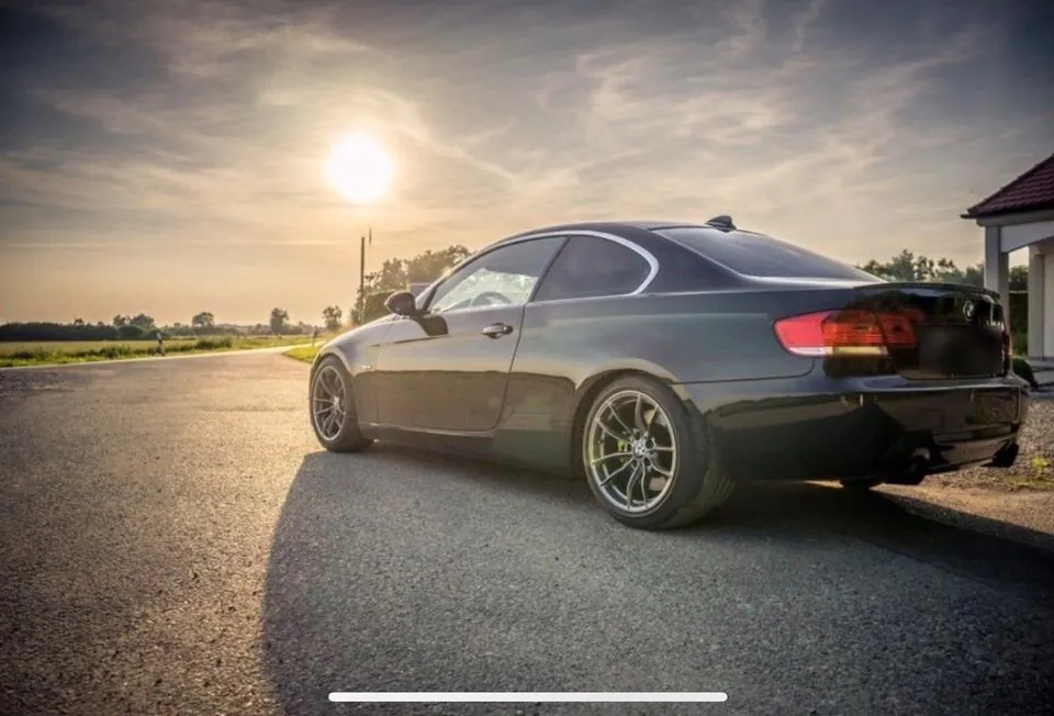 BMW 335I Coupé