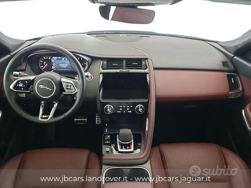 Jaguar E-Pace 2022 photo 4