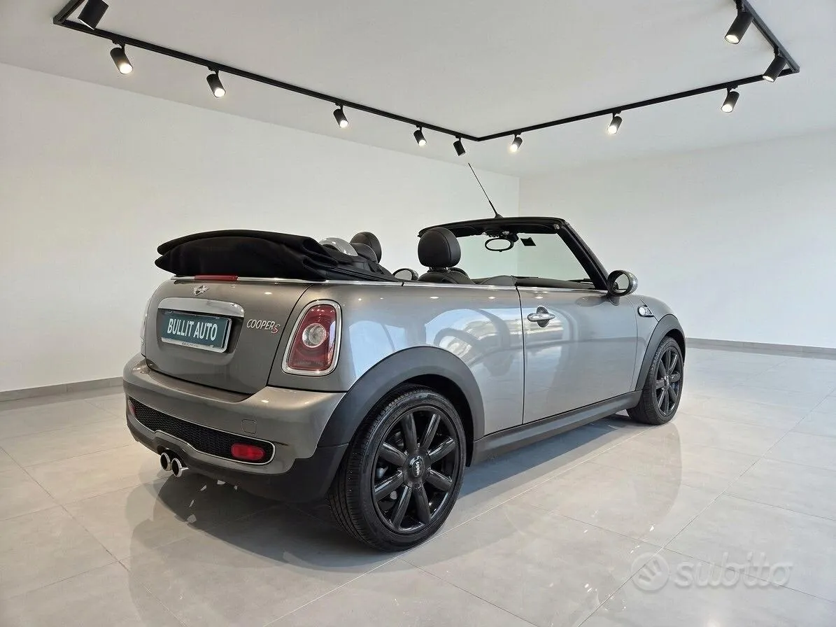 Mini Cooper S 2009 photo 2