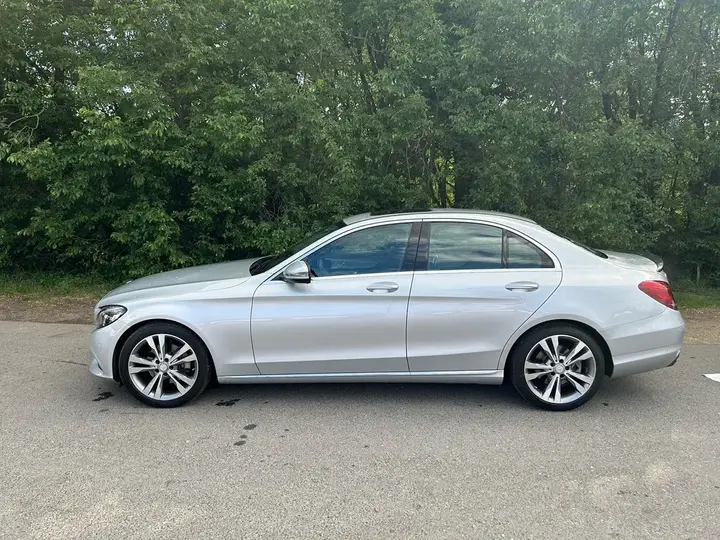 Mercedes-Benz C-Class 2017 photo 2