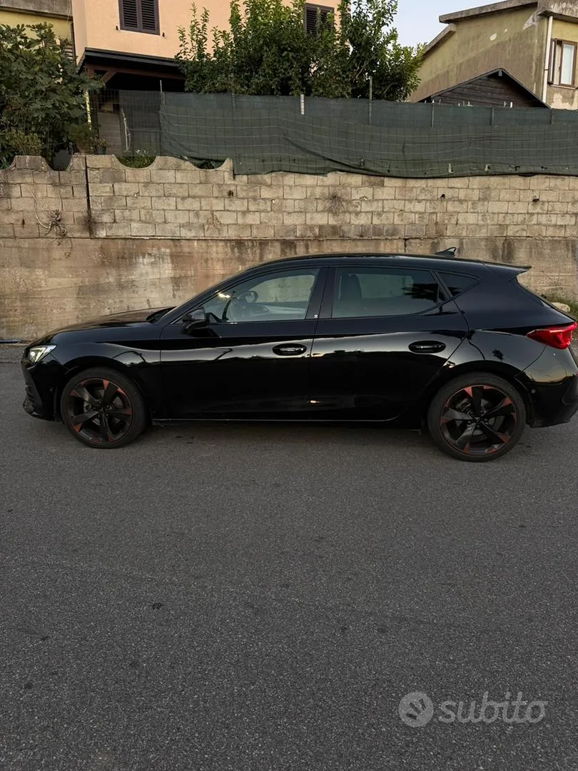 Cupra Leon 2022 photo 5