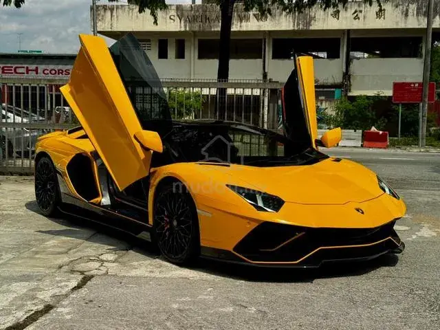 Lamborghini Aventador