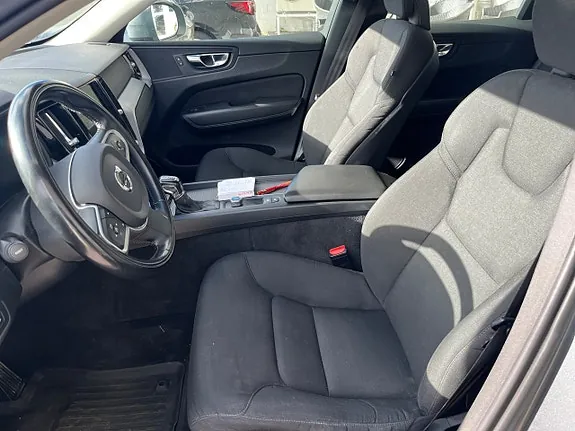Volvo Xc60 2019 photo 4