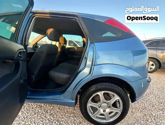 Ford Focus 2004 photo 2