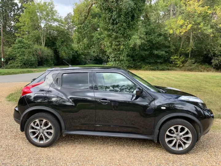 Nissan Juke 2013 photo 3