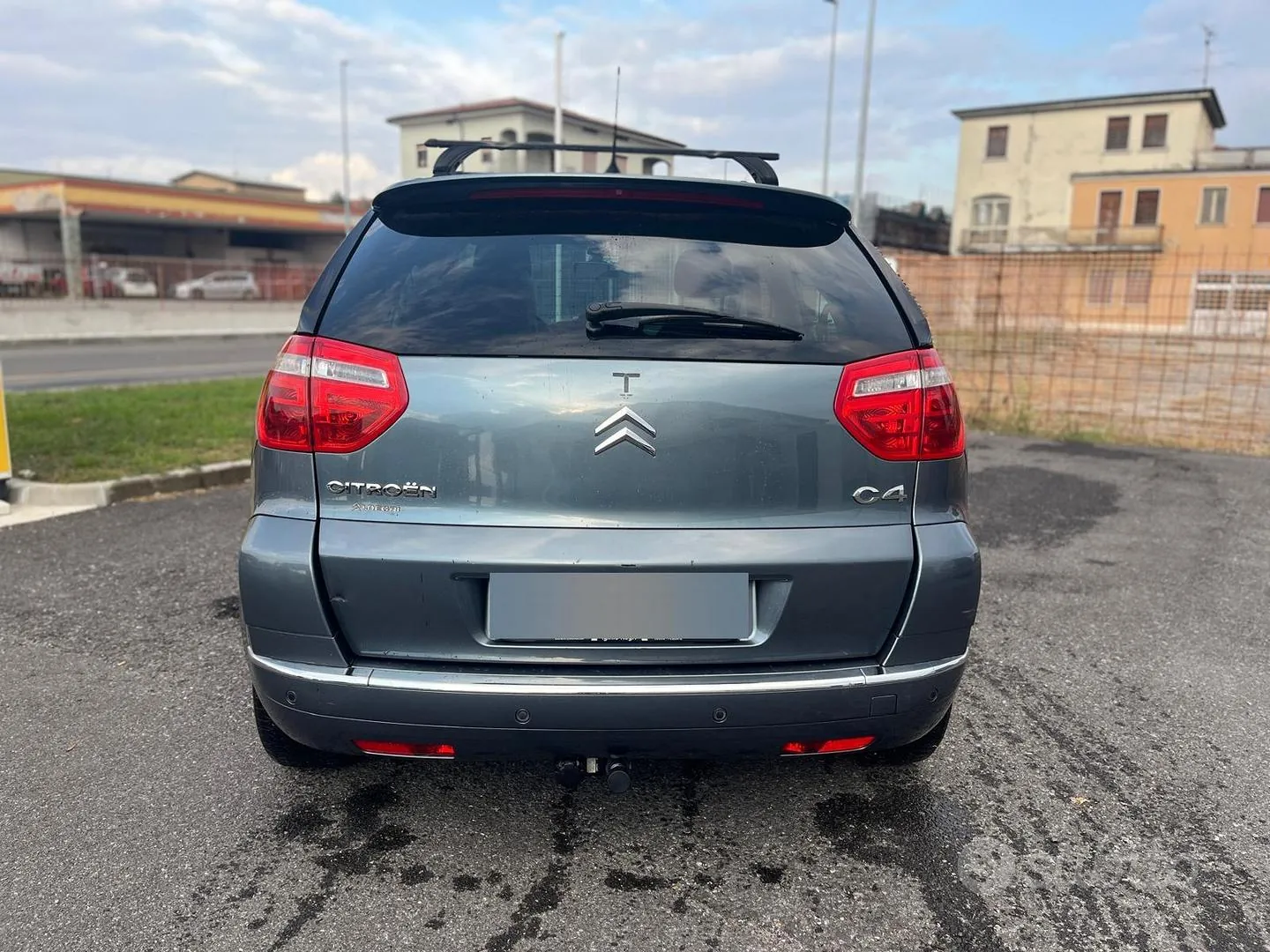 Citroen C4 Picasso 2009 photo 2
