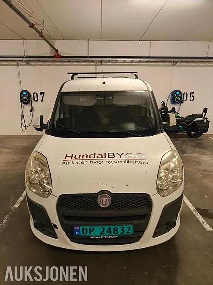 Fiat Doblo 2013 photo 2
