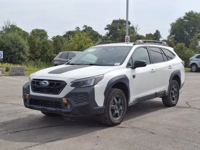 Subaru Outback 2024 photo 2