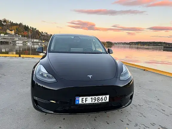 Tesla Model Y 2022 photo 5