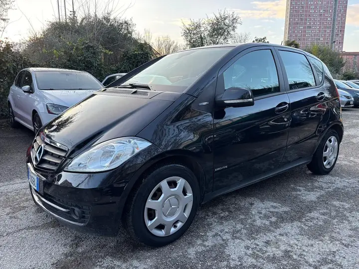 Mercedes-Benz A