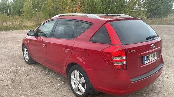 Kia Ceed 2009 photo 5