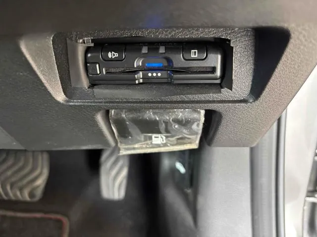 Nissan Aura 2022 photo 4