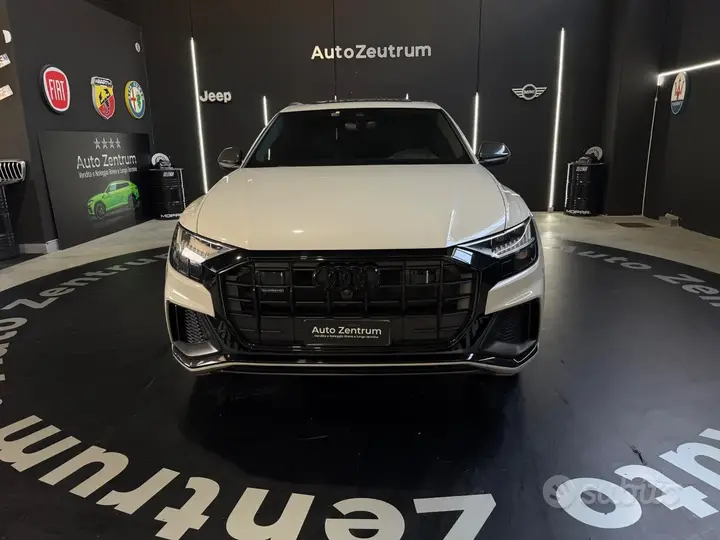 Audi Q8 2024 photo 5
