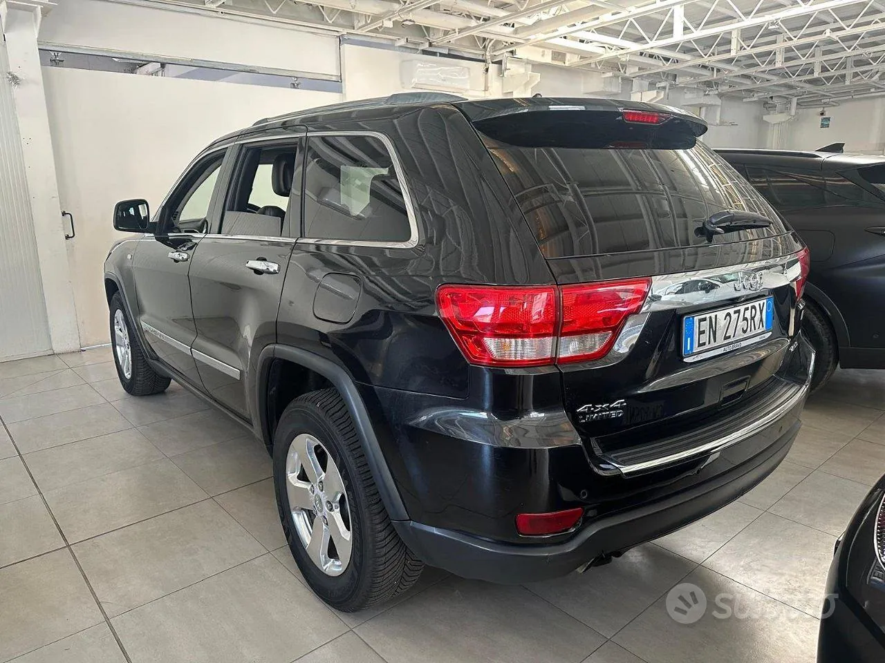 Jeep Grand Cherokee 2012 photo 3