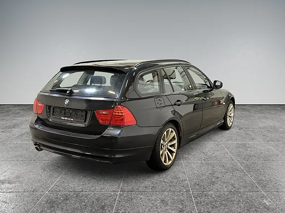 BMW 320D 2012 photo 4