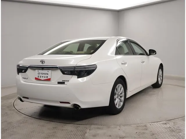 Toyota X 250G 2017 photo 3