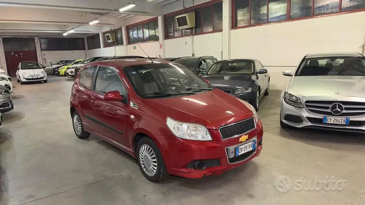Chevrolet Aveo 2009 photo 3